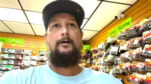 6.1K views · 76 reactions | It's the Lake Okeechobee fishing report from Captain Justin Bird Jones - the weather is hot but the bite is  #lakeokeechobee #fishing | Roland Martin Marina & Resort | Facebook