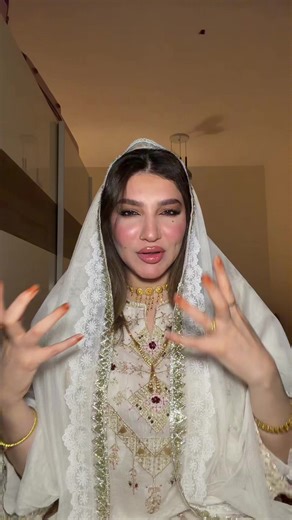 ‏الرد على @Thouraya كود خصم @Dr.NAD Sh10 | make up tutorial