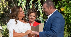Out of 40 wedding ceremonies, these are the most iconic “I do” moments in Neighbours history
