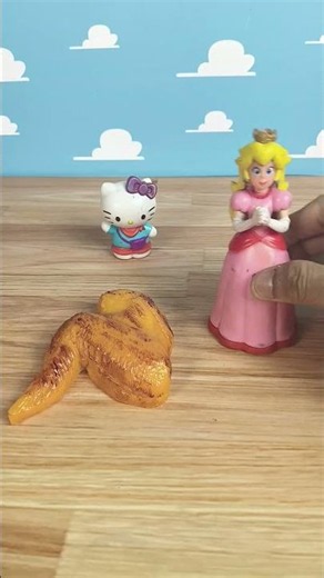 Unboxing satisfactorio con Peach vs Hello Kitty, peleando por hamburguesas y pollo frito #hellokitty