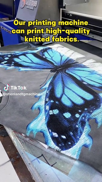 How does this machine produce 2000 T-shirts in one day?#dtg #dtgprinting #dtf #garments #dtgmachine