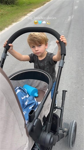 My heart 😭👶🏼❤️‍🩹✨ #bigbrother #momlife #boymom #myheart #myworld