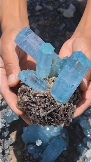 OMG 😱 Rare Blue Aquamarine Crystal Cluster Found in Massive Rock 💎 | Diamond Hunter