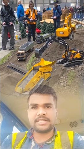 #देखिए ऑपरेटर का इतना डिमांड है कि स्कूल में ट्रेनिंग दिया जा रहा है @golukushawaha9170