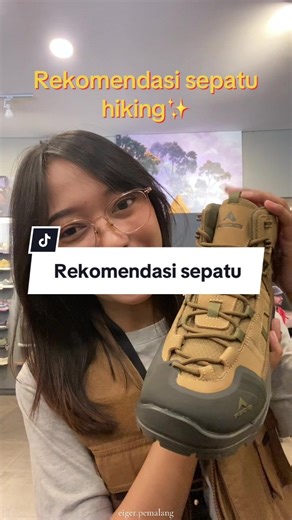 Rekomendasi Sepatu Hiking Eiger Pollock 2.0