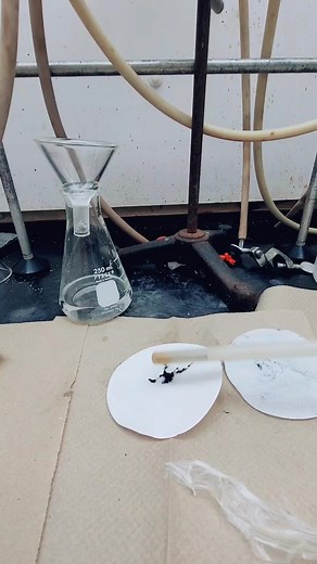 Making touch powder (Nitrogen triiodide) go boom for 1000 followers! *Do not try this at home!* 🧪👨‍🔬 #chemistry #science #sciencetiktok