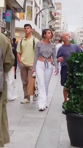 2M views · 10K reactions | Gag Gambit: Nailing Pranks That Hit the Funny Bone Bullseye #videolucu #pranks #comedy #funnyvideos #viewers #love #video #cute @followers Cam Newton | Fake & Prank Tv | Facebook