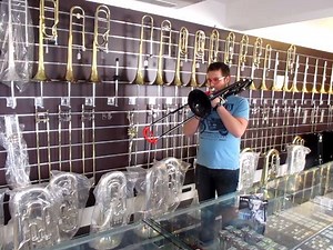 Gustati questa Demo del Trombone Tiger effettuata da Andrea Andreoli! Scopri tutta la linea degli ottoni Tiger in fibra cliccando QUI: http://goo.gl/UmK7eZ | Daminelli Pietro