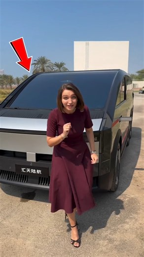 This car carries a flying drone🤯
