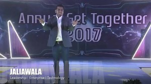 12K views · 165 reactions | کن چیزوں سے ادارے اپنے آپ کو مرکیٹ میں منفرد بناتے ہیں؟ How organisations differentiate themselves in the market? #CompetitiveAdvantage #Operations #Product #Innovation #Culture #OD #HR #VMV | Umair Jaliawala | Facebook