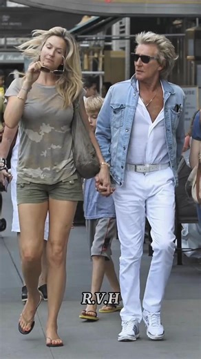 Iconic Walk, Legendary Duo – Rod & Penny | #rodstewart #rodstewartsongs #nostalgia #rockverseheroes