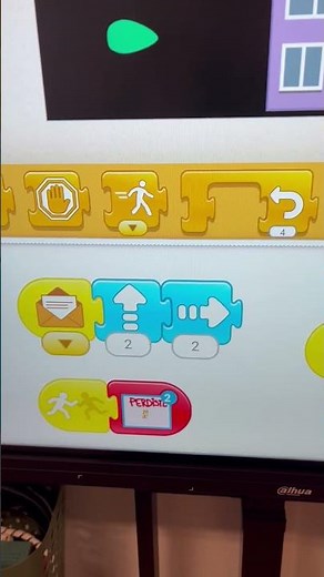 Program a game with Scratch Jr. where you avoid obstacles and fight against gravity.