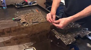 28K views · 63 reactions | Aki megmondja, mit szerelünk, az ingyenes Totalcar előfizetést nyer! | Totalcar.hu | Facebook