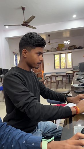 2.7M views · 10K reactions | Easy to type | BDS Computer | Facebook