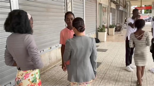 2.9K views · 367 reactions | ⚪ PEGADINHA FJU  A cada semana uma nova dinâmica, trazendo a você de maneira prática e bem animada, conhecimento sob a luz da Palavra de Deus. Acompanhe a pegadinha FJU desta semana e conheça junto dos nossos Kambas o jogo "Tá Bíblia ou Tá amarrado?" E aí, será que você sabe o que realmente a Bíblia diz? Deixe nos comentários o que gostaria de ver na pegadinha da FJU. #fjuangola #pegadinhafju | FJU Angola | Facebook