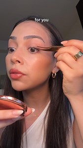 DIY lashes that last up to 10 days? Shocked? 👀 These at-home, salon-quality lashes will save you $100s on salon appointments. 💜 Only takes me 10 minutes to apply 💜 Lasts up to 10 days (with their award-winning lash bond) 💜 Removes in minutes (no natural lash damage) Don’t miss out—shop now at https://lilacst.com/ | Lilac St.