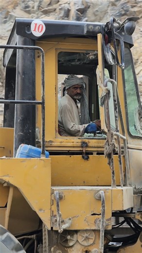 Caterpillar 966E Wheel Loader | Massive Rock Loading in Mountain Area | Heavy Equipment Action