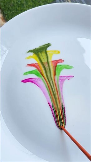 One pull. Endless patterns 🤯#PullingThreadArt #ThreadPullArt #SatisfyingArt #DIYArt #shorts #art