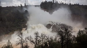 What went wrong at damaged US dam?