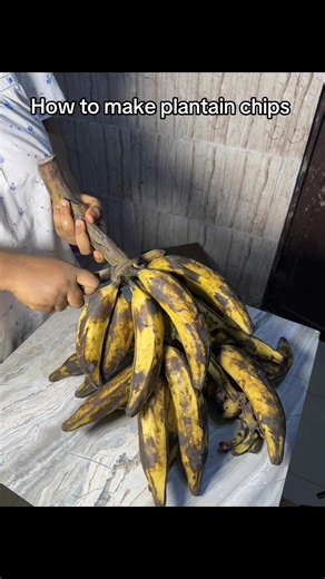How to Make Delicious Plantain Chips at Home