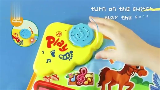 Alfombra Piano musical 🎹 Alfombrilla de piano es una almohadilla de piano electrónica diseñada para niños. El cojín del piano de piso tiene colores brillantes, un patrón de animales encantador y una variedad de combinaciones de música, que pueden brindar una gran diversión a los niños. Juguete de educación temprana: la manta de piano musical está diseñada para los más pequeños 👶🏻 en edad preescolar. Al tocar y pisar la alfombra para tocar el piano, se puede mejorar la coordinación de manos y 