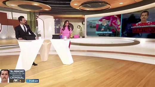 Jalisco vive una tensa calma En Guadalajara comienza a reactivarse la actividad: el transporte público opera casi al 100% y vuelven las filas en puntos como Periférico Sur. Aunque persiste la incertidumbre y aún hay afectaciones, como vuelos cancelados en el aeropuerto, comercios y trabajadores retoman poco a poco sus actividades. Autoridades prevén que, si continúa la calma, pronto se normalicen también las clases. Otoniel Martínez en #HechosAM | Azteca Noticias