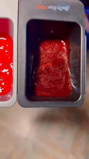 Coloration flash par Valéry 🔥 pour cette journée grise | Acolytes. coiffure esthétique