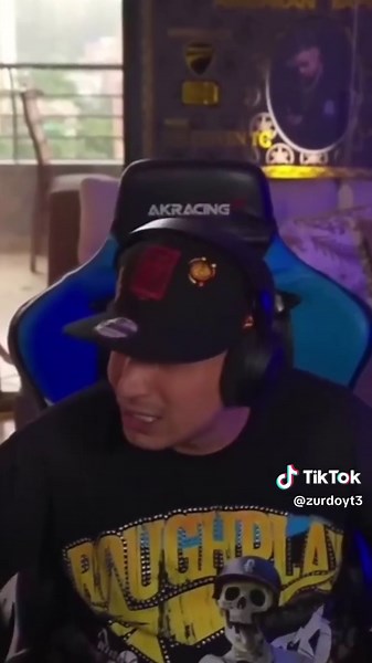 The Obsession and Passive Aggression of Streamers #mrstiventc #CLIPS