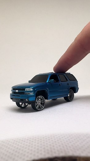 Custom Bagged Tahoe Showcase on 1:64 Scale