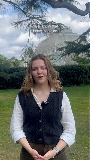 Tree-hugging, environmental microbiome & the health benefits of nature🍃⁠ ⁠ We all know that being in nature is good for our health and mental well-being. But what happens in our brains and bodies when we interact with nature? We are finally starting to understand why the sights, smells and feel of the natural world, like the relaxing scent of lavender or the calming hue of a yellow flower, are so good for us. ⁠ ⁠ In this week's feature professor Kathy Willis tells us all about prescribing natur