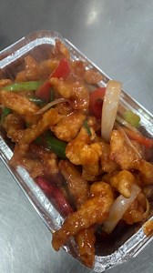 1.8K views · 38 reactions | Crispy Shredded Chicken Peking Style sweet & tangy sauce served with fresh vegetables & fresh chillies | Lam’s Kitchen | Facebook
