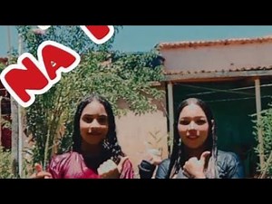 SE DIVERTINDO NA PISCINA