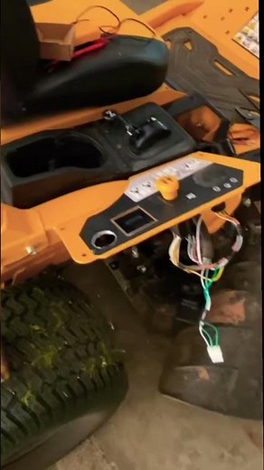 Adding a USB Charging Port To A Lawnmower. #cubcadet #DIY #zeroturn