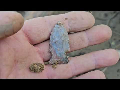 Hunting For Arrowheads On The Ohio River