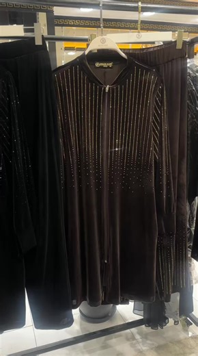 طقم مخمل جودة عالية وستايل ناعم مقاس 44..46..48..50 🤎🖤 #القدس #فلسطين #طقم #الناصرة #soma_store