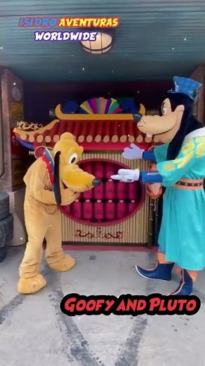 GOOFY AND PLUTO AT DISNEYLAND 🥰😍