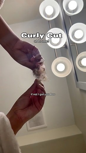 ✨When life gives you curls, make them fabulous! Grab your paper and pen as this creator shows you how to keep your bouncy locks in tip-top shape, right from the comfort of your own home.Let's get ready to step into the New Year with fab and easy-to-manage hairstyles. What's your top hair resolution for the upcoming year?Creator 📹 @zozolit | NaturallyCurly.com