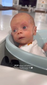1.4M views · 10K reactions | 﫧懶 #babytiktok #babybath #babybathtime #newbornbath #newbornbaby #newborntiktok | Newborn Care Tips | Facebook