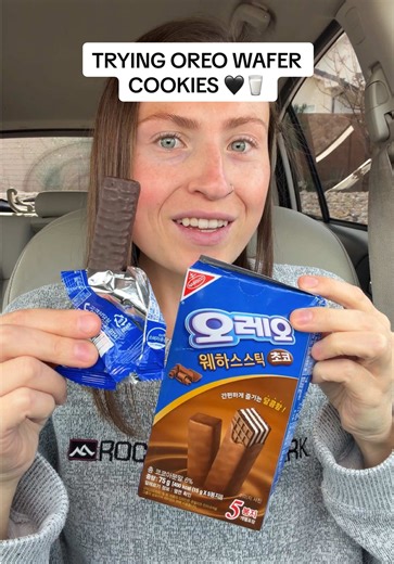 Replying to @Calm Yo Self Trying OREO Wafers?! These are so fun! 🖤🥛 #oreo #snacks #candy #tiktokshopcreatorpicks #giftideas