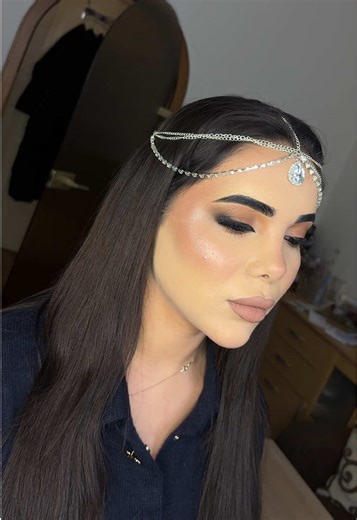 Natural Smokey Eye Look Tutorial