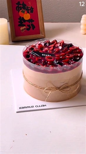 A cake made with mocha glaze and berries as a flavor balancer #shorts #cooking