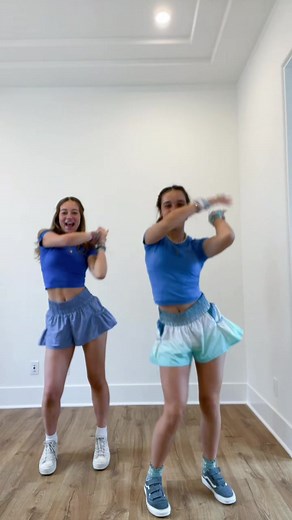 💙💙💙 #ootd #ootds #outfitideas #outfitinspo #outfitinsporation #lulu #lululemon #lululemonhaul #free #freepeople #freepeoplemovement #freepeoplepartner #blue #haultok #haulsacc #haulacc #haul #tryonhauls #getreadywithme #grwm #grwms #vlog #vlogs #preppy #preppyaesthetic #preppyaesthetics #prepyootd #preppyootd #preppylululemon