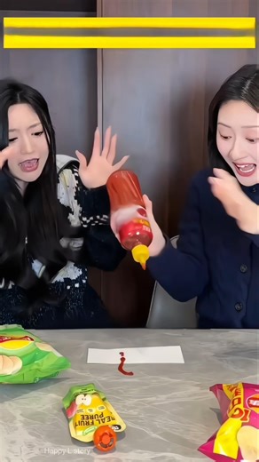 City Girl and Village Girl Comparison Shows Real Life Smartness and Skills