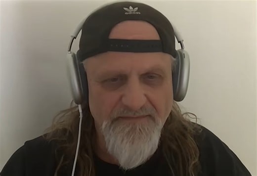 SLIPKNOT's SHAWN 'CLOWN' CRAHAN Explains Why He Moved From Iowa To Palm Springs: 'The Energy Is Incredible'