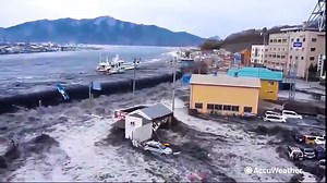 38K views · 1.4K reactions | A group of scientists says climate change is intensifying rapidly and directly contributing to extreme heat waves and unprecedented wildfires. https://bit.ly/37toxqu | AccuWeather | Facebook