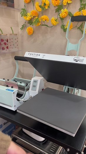 DIY Nail Tech Valentine Apron Customization Tutorial