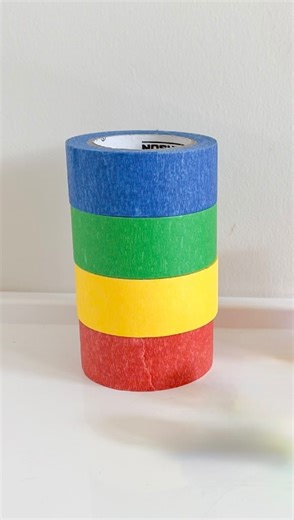 Lindsey BenGera | Sprinkle in Learning® | Simple gross motor play. All you need is a line!! 🌟 #kidsactivities #grossmotorskills #grossmotorplay #movement #activityforkids | Instagram