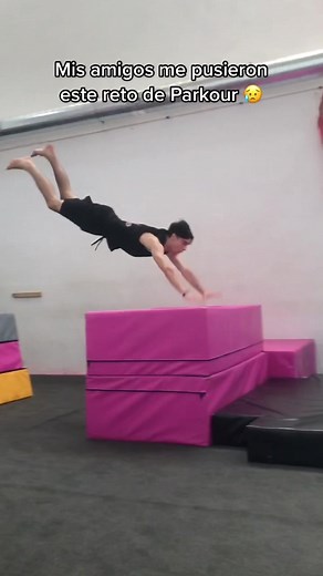 Parkour Challenge: Acrobatic Flips and Jumps