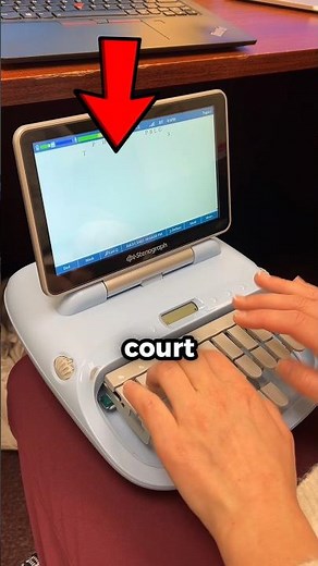 How Court Reporters Type Faster Than Anyone! (@theofficialcourtreporter via TT)
