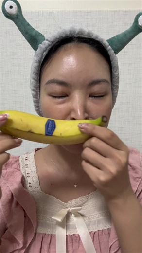 Natural Remedies vs. Abib Cosmetics Jerico Rose Jelly Eye Patch